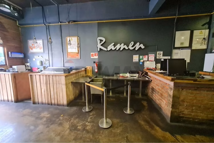 Derecho de llave restaurante premium manuel montt