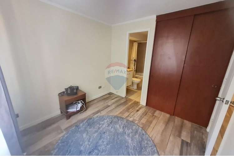 Departamento 1d + 1b a pasos de metro santa lucia - Imagen 22