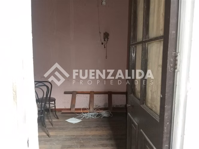 Venta de casa en Santiago para reconstruir Club Hipico - Imagen 3
