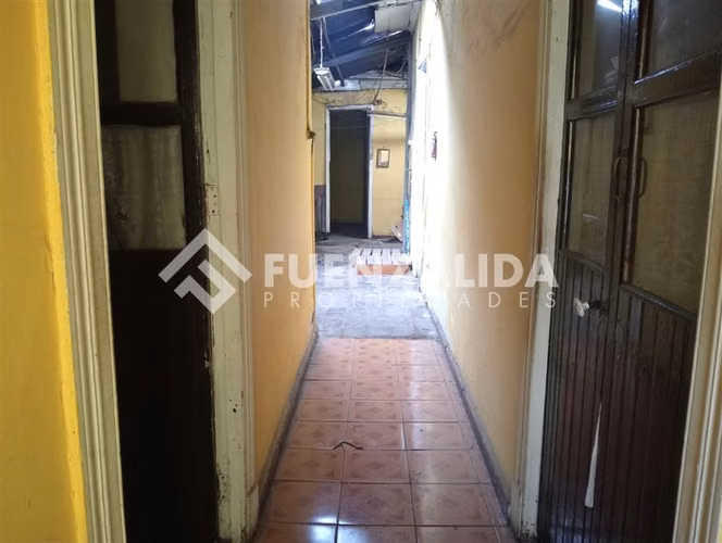 Venta de casa en Santiago para reconstruir Club Hipico