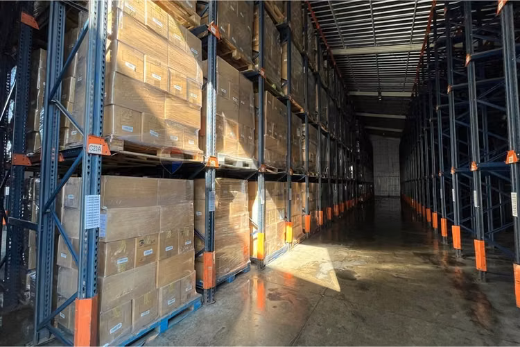 Se arrienda bodega rackeada talca - Imagen 12