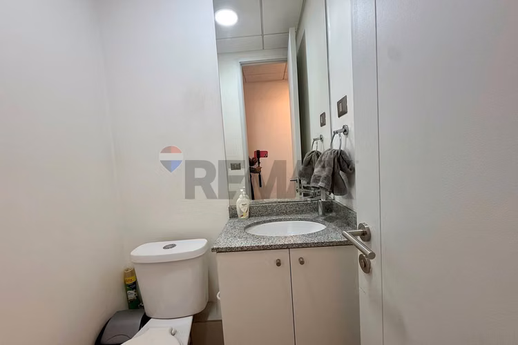 Oficina en venta a pasos de futura estacion l 7