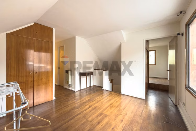 Casa esquina 7d/4b con piscina, las condes - Imagen 17