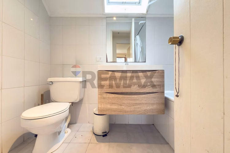 Casa esquina 7d/4b con piscina, las condes - Imagen 23