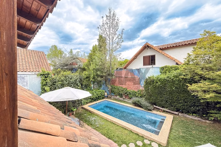 Casa esquina 7d/4b con piscina, las condes - Imagen 20