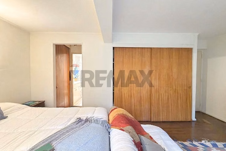 Casa esquina 7d/4b con piscina, las condes - Imagen 14