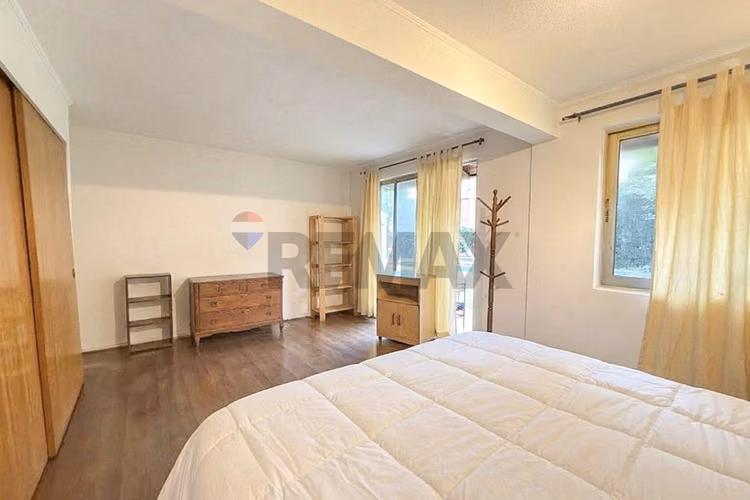 Casa esquina 7d/4b con piscina, las condes - Imagen 13