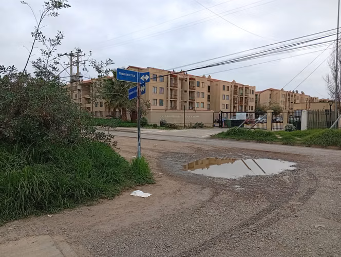 TERRENO COMERCIAL A PASOS DE AVENIDA DE AGUIRRE