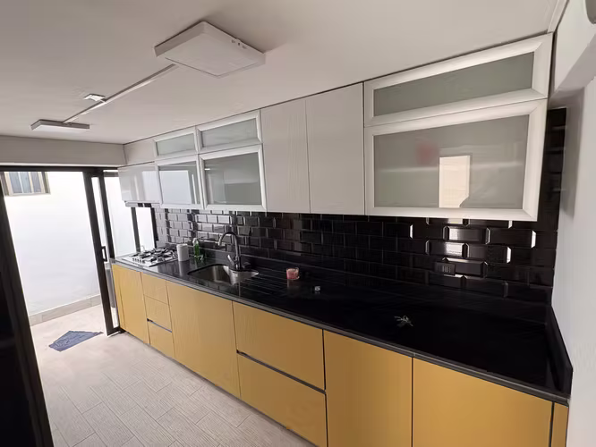 VENTA CASA 3HAB 2BA Y SERVICIO EN LOS DOMINICOS - Imagen 9