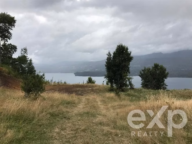 Sitio en venta en Lago Calafquen - Imagen 6