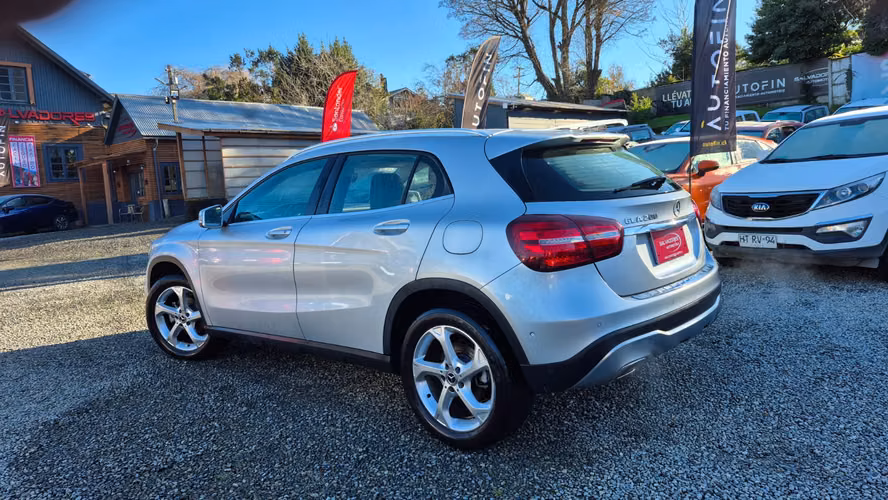 Mercedes-Benz Gla 200 1.6 GLA 200 DCT Auto AT - Imagen 4