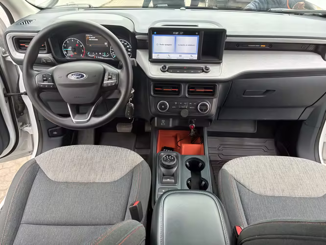CAMIONETA FORD MAVERICK XLT AUT AÑO 2022 Km 33887 - Imagen 7