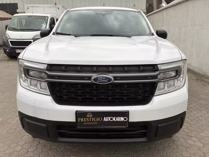 CAMIONETA FORD MAVERICK XLT AUT AÑO 2022 Km 33887
