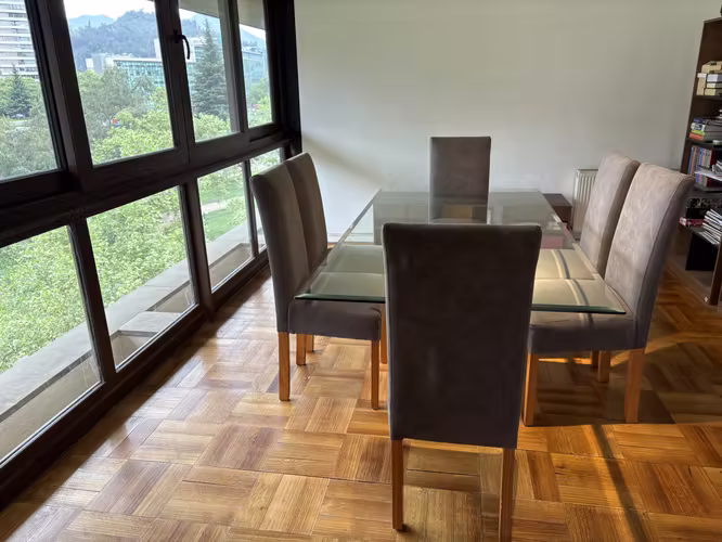 Mesa de comedor de vidrio + 6 sillas - Imagen 2
