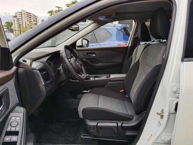 NISSAN X-TRAIL 2024 - Imagen 11