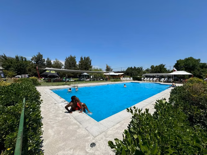 Parcela Villorrio - Parrilla & Poolparty - Eventos Paseos Piscina