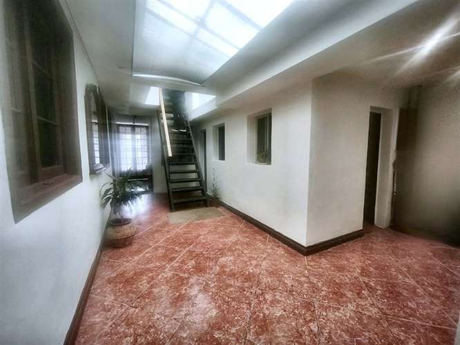 Casa en venta de 5 dorm. en Renca