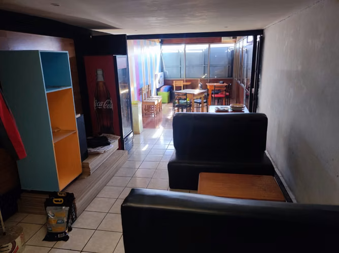 EXCELENTE OPORTUNIDAD COMERCIAL EN MAIPÚ — LOCAL EN VENTA DE 182 M²