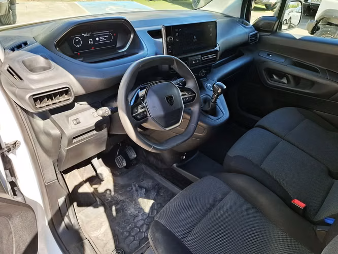 PEUGEOT PARTNER 2025 - Imagen 15