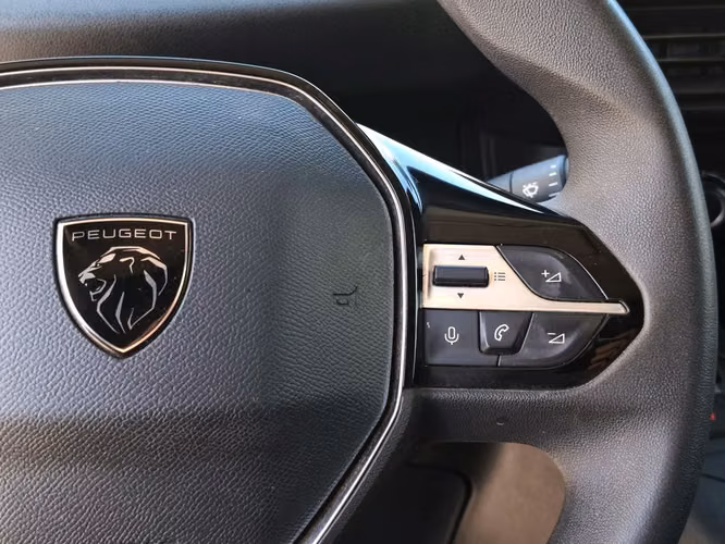 PEUGEOT PARTNER 2025 - Imagen 19