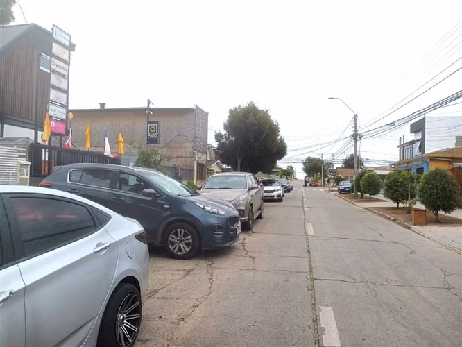 Se arrienda casa a pasos de comercio - Imagen 11