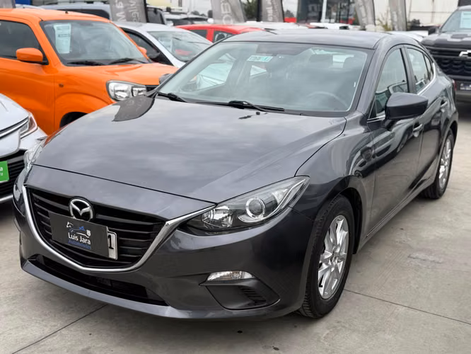 MAZDA NEW 3 - Imagen 3