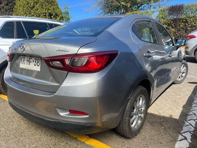 Mazda 2 sedan 1.5 V SkyActiv-G AT