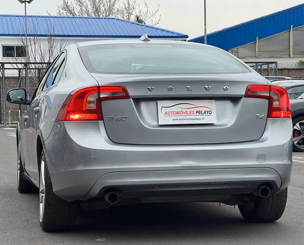 Volvo S60 T4 COMFORT 2016 - Imagen 6