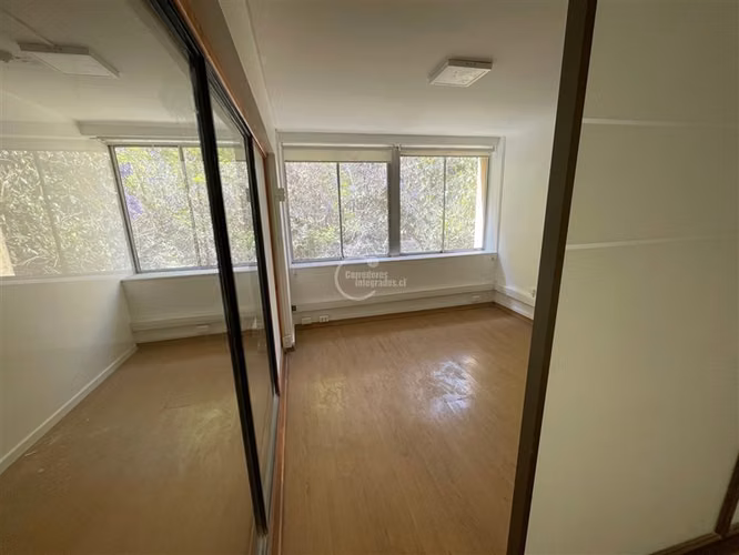 Oficina en arriendo en Santiago - Imagen 11