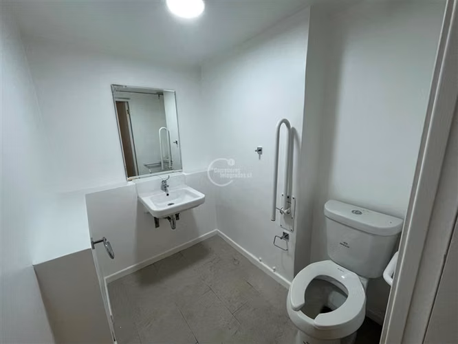 Oficina en arriendo en Santiago - Imagen 8