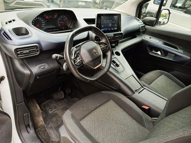 PEUGEOT RIFTER 2024 - Imagen 16