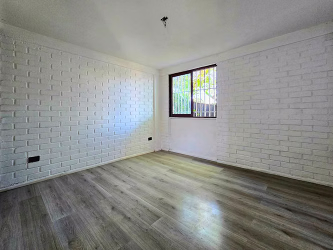 Amplia casa con gran terreno (184528) - Imagen 14