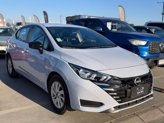 NISSAN VERSA SENSE