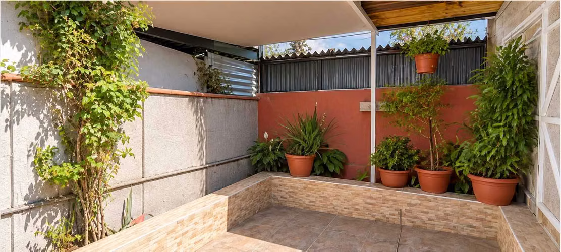 Seguridad y amplitud casa en pasaje cerrado (184527) - Imagen 11