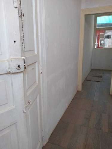Cerro Baron bajo casa arriendo primer piso C2K (184529)