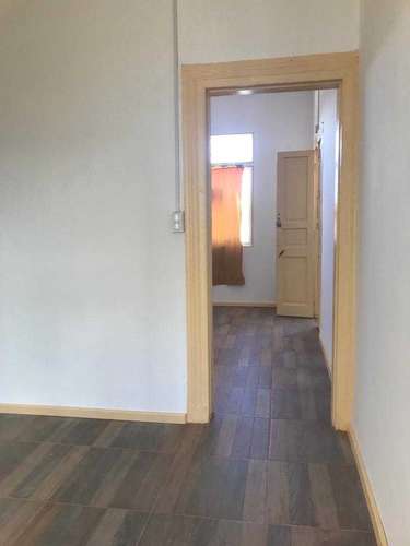 Cerro Baron bajo casa arriendo primer piso C2K (184529)