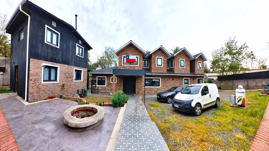 Casa Amplia con Un gran terreno. (184475) - Imagen 1