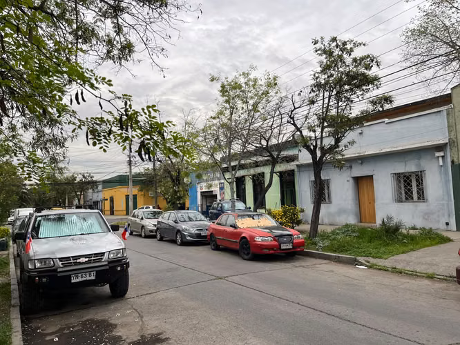 Casa en cercana a Metro Ñuble. Santiago