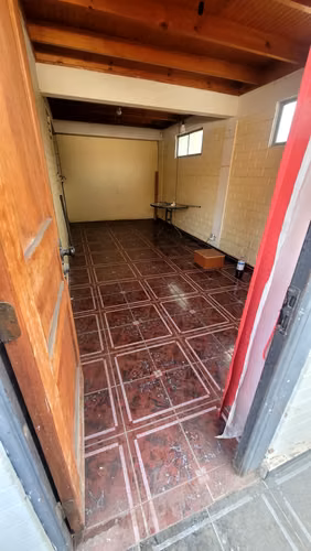 Oportunidad Comercial casa de 100 m2 más  Galpón 135 m2 - Imagen 11