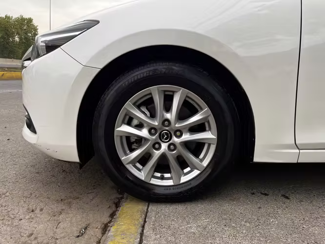 Mazda 3 2.0 V SPORT 4X2 HB SUNROOF 6AT 5P.