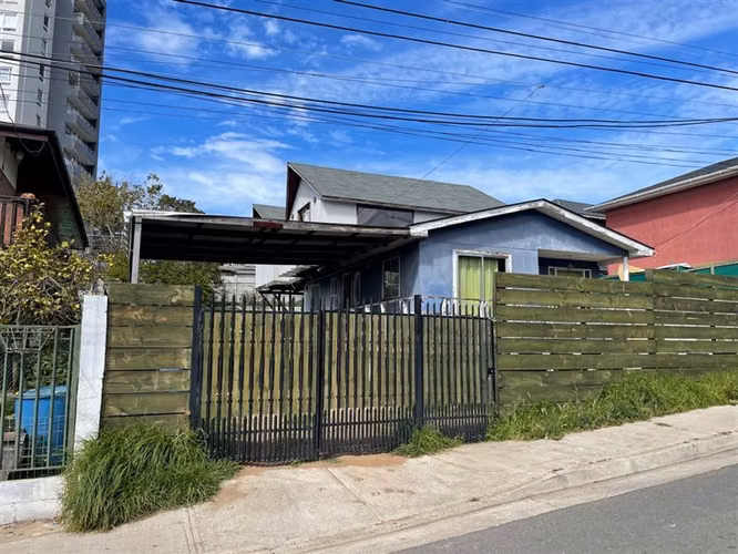 Casa en venta de 6 dorm. en Concón