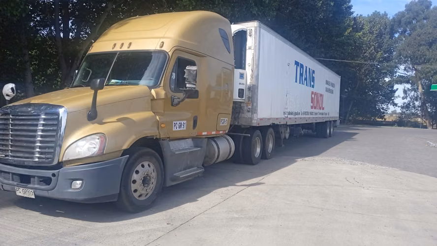 TRACTO CAMION CASCADIA 2016