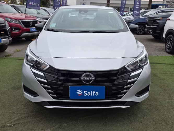 Nissan Versa 1.6 SENSE 4X2 MT 4P 2025 - Imagen 2