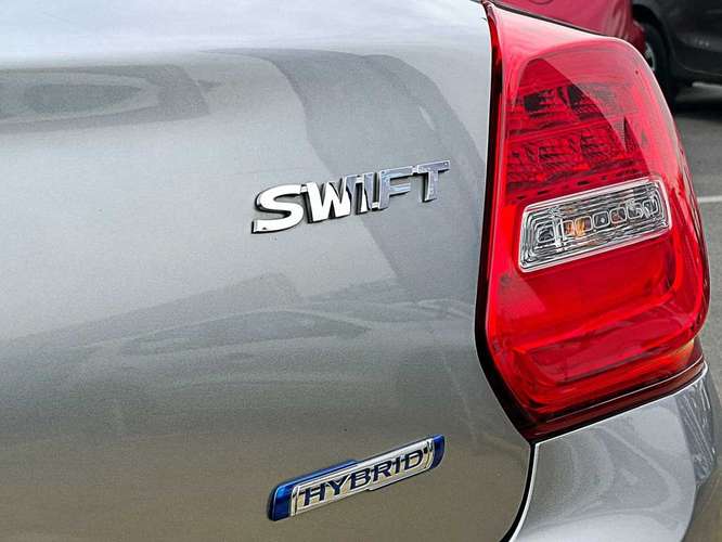 SUZUKI SWIFT 2024