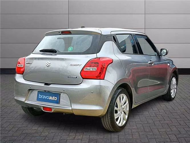 SUZUKI SWIFT 2024 - Imagen 4