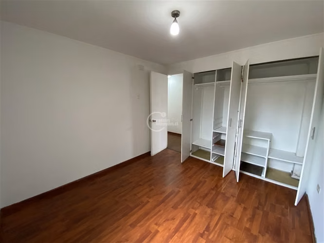 De 4 dorm. 2 baños en pasaje cerrado en Las Condes - Imagen 12