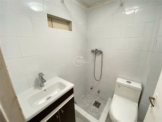 De 4 dorm. 2 baños en pasaje cerrado en Las Condes - Imagen 24
