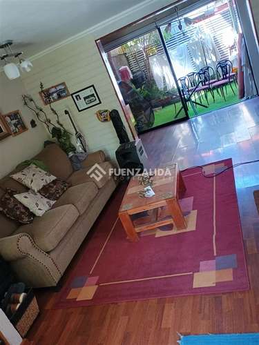 Vende casa regularizada de 3 D- 1B- EST. Puente Alto