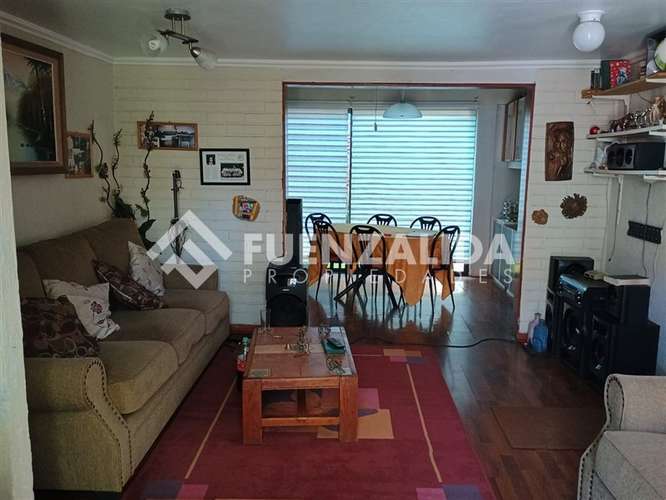 Vende casa regularizada de 3 D- 1B- EST. Puente Alto