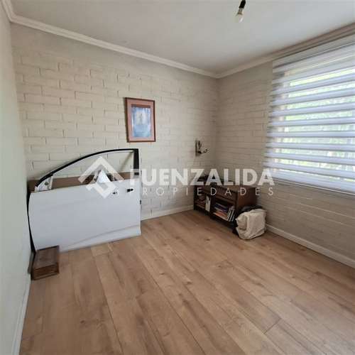 Vende casa regularizada de 3 D- 1B- EST. Puente Alto